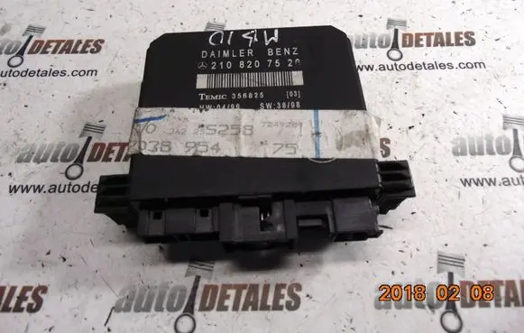 Mercedes-Benz E W210 Door control unit/module A2108207526