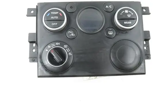 Suzuki Grand Vitara II Interior fan control switch 3951076K0