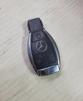 Mercedes-Benz C W204 Ignition key/card 