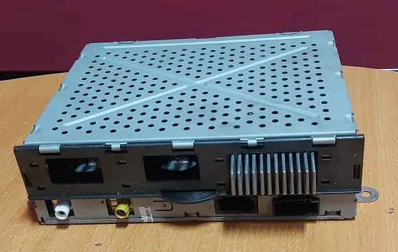 Audi A8 S8 D3 4E Sound amplifier 4E0035541P 4E0910541M