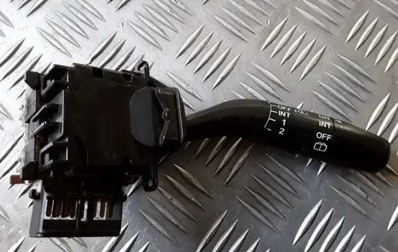Mazda 626 Wiper control stalk 17B122
