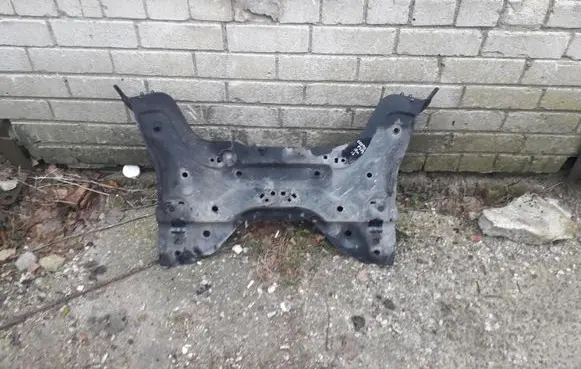 Peugeot 308 Front subframe