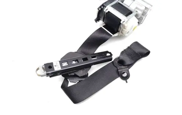 Mercedes-Benz ML W164 Front seatbelt A2518605886 605987100B A2118600688