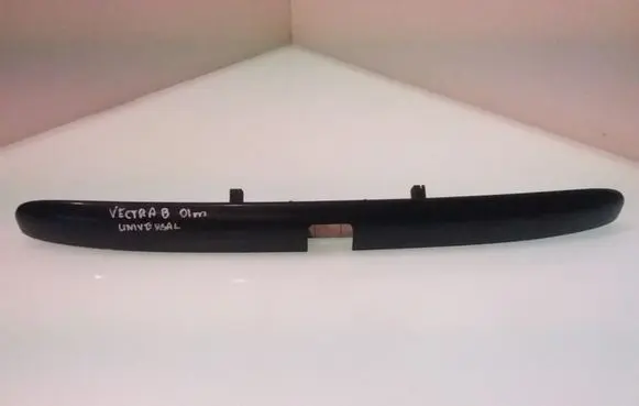 Opel Vectra B Trunk door license plate light bar 5001080002