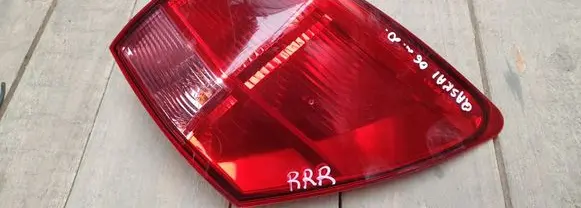 Nissan Qashqai Rear/tail lights 89071062 26550JD000