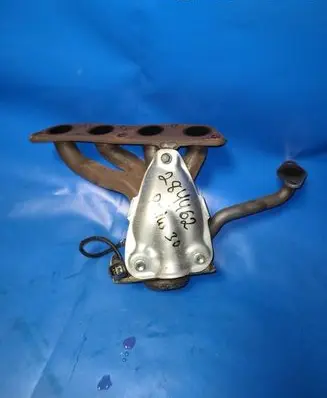 Toyota Prius (XW30) Exhaust manifold 1714137150