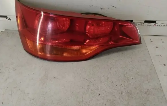 Audi Q7 4L Rear/tail lights 027330102 273301
