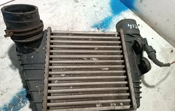 Audi A3 S3 8L Intercooler radiator 862328X