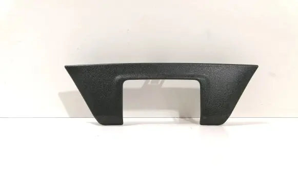 Volvo V40 Tailgate/boot lid lock trim 31307477