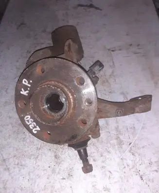 Volkswagen Transporter - Caravelle T5 Front wheel hub 7H02570 7H0498611