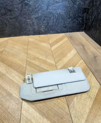Mercedes-Benz R W251 Sun visor 