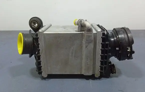 BMW 5 GT F07 Intercooler radiator 8619391