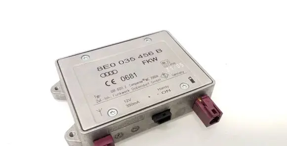 Audi A6 S6 C6 4F Antenna control unit 8E0035456B 09103112