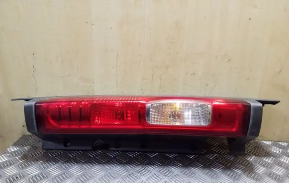 Nissan Primastar Rear/tail lights 93854432 8200415251 89316021
