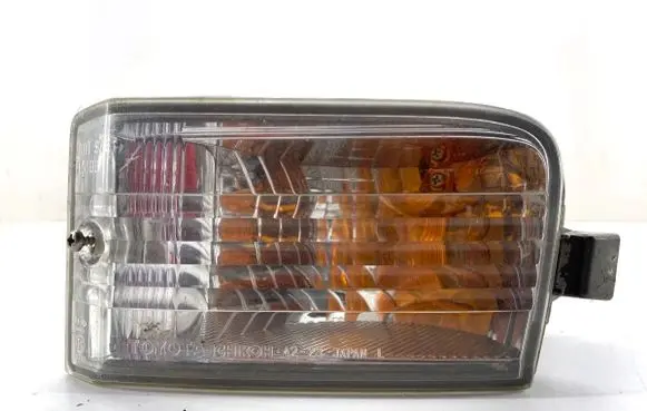 Toyota RAV 4 (XA20) Front indicator light 