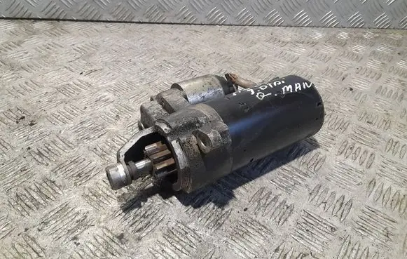 Audi A5 8T 8F Starter motor