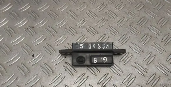 Toyota Verso-S Tailgate opening switch 