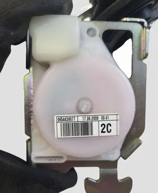 Citroen C4 Grand Picasso Middle seatbelt (rear) 9654438077