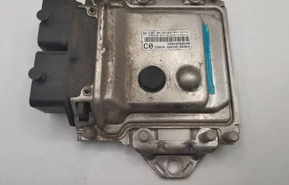 Suzuki Alto Engine control unit/module 33920M68K00 3392068K00 0261S04260