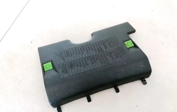 Volkswagen Golf III Fuse box cover 1H1857917