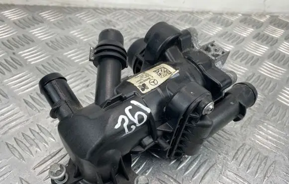Mercedes-Benz E W213 Thermostat housing A2642001501 T00001 1422104657