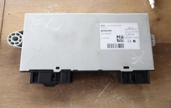 BMW 5 F10 F11 CAS control unit/module 9241973 5WK50322FBR 2110461356