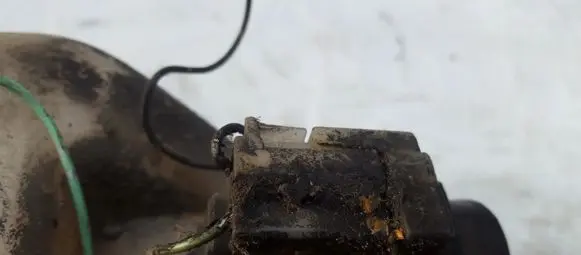 Mitsubishi Lancer Windscreen/windshield washer pump