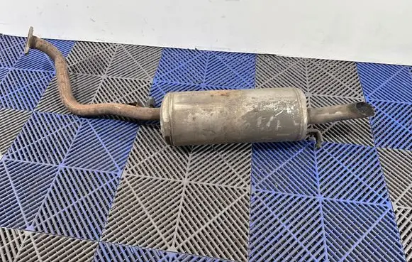 Toyota Prius+ (ZVW40) Muffler/silencer 13715