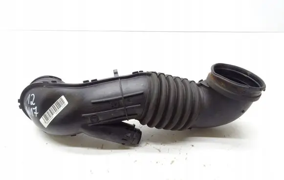 Air intake hose/pipe