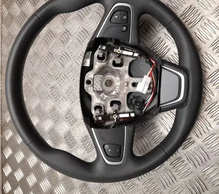 Renault Captur Steering wheel 484006599R