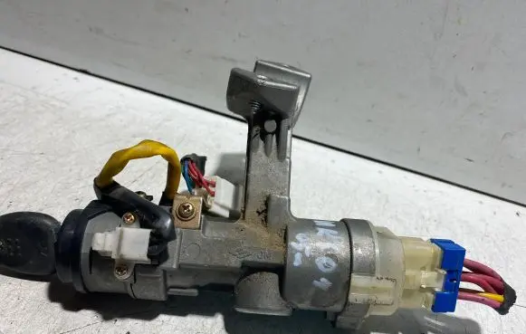 Hyundai Tucson JM Ignition lock