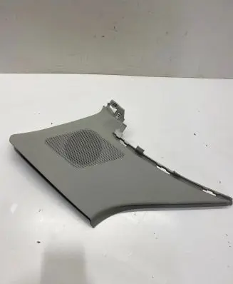 Audi Q3 F3 (D)pillar trim (top) 83A887245 F02716021
