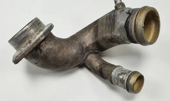 BMW X6 E71 Engine coolant pipe/hose 7576355