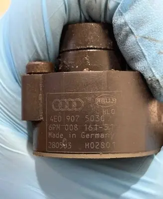Volkswagen Phaeton Yaw turn rate sensor 4E0907503C 280503 6PM00816151