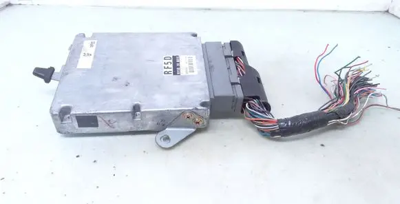 Mazda 6 Engine control unit/module 2758006033