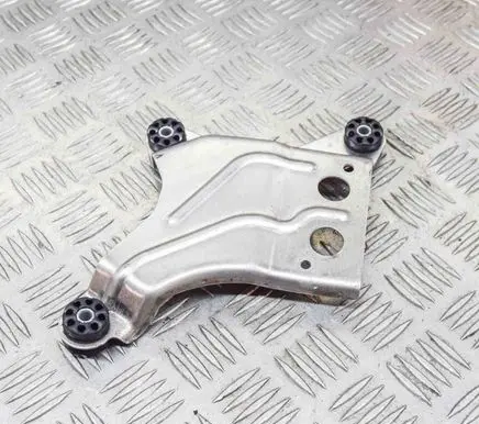 BMW 6 G32 Gran Turismo ABS pump bracket 6861631