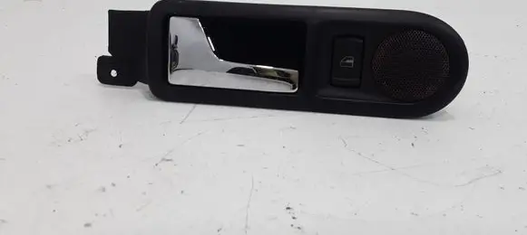 Volkswagen PASSAT B5.5 Loading door interior handle 