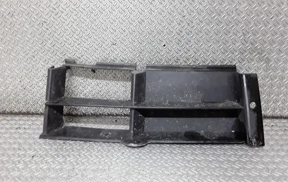 BMW 5 E39 Front bumper lower grill 511182356409
