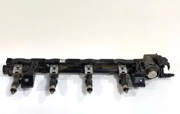 Ford Fiesta Fuel main line pipe 8A6G9H487CB