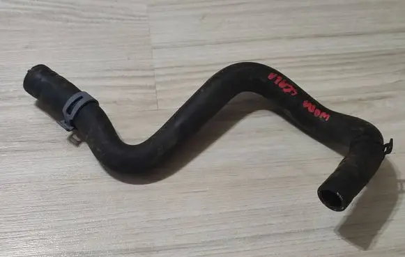 Skoda Scala Engine coolant pipe/hose 2Q0121063