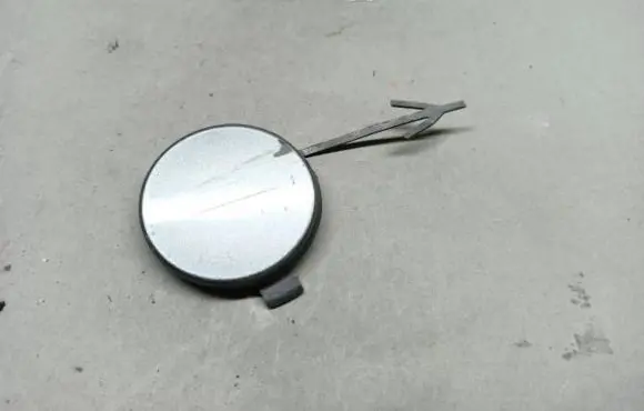 Skoda Yeti (5L) Front tow hook cap/cover 5L0807241 8108752