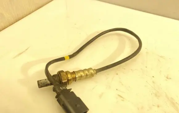 Audi A6 C7 Lambda probe sensor 06E906265AA