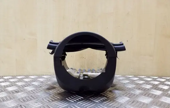 Steering wheel column trim
