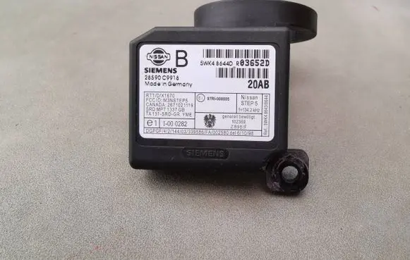 Nissan Almera N16 Immobiliser reader (aerial) 5WK48644D 28590C9918