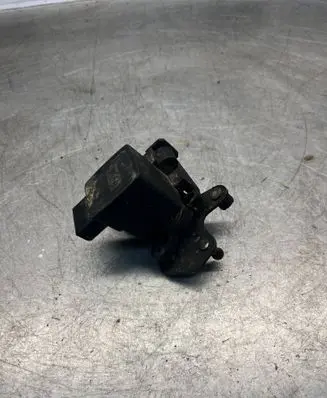 Mercedes-Benz E W210 Accelerator throttle pedal A0125423317