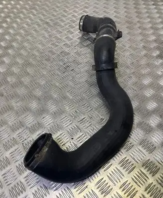 Volkswagen Transporter - Caravelle T5 Intercooler hose/pipe 7E0145980 7E0945980