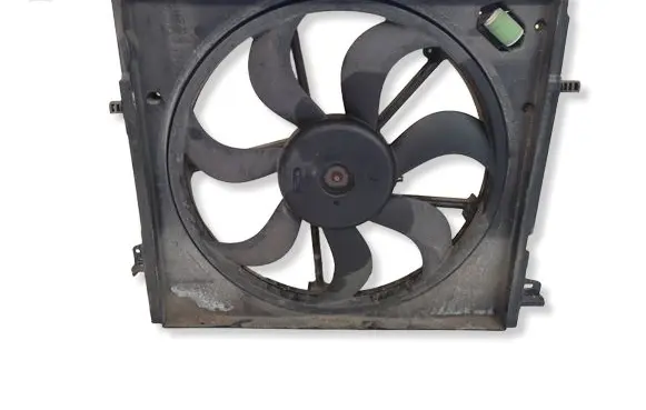 Nissan Qashqai Electric radiator cooling fan FS2078 M167587