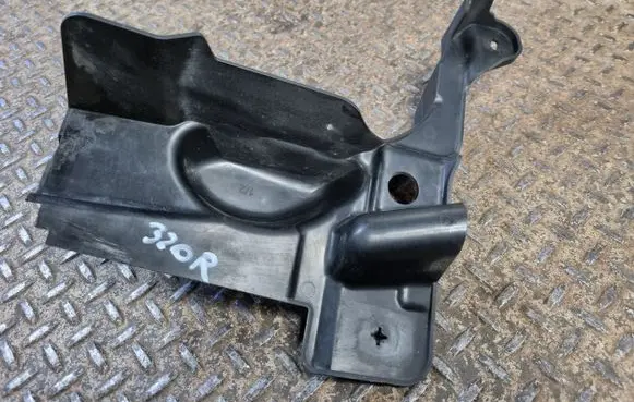 Volvo XC40 Front underbody cover/under tray 31469051