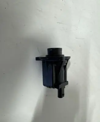 BMW 4 F36 Gran coupe Turbo air boost pressure sensor 7609210 4947719850 70421602