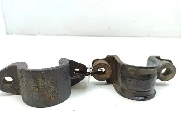 Ford Mondeo MK V Sway bar bush bracket, front DG9C5488ANB